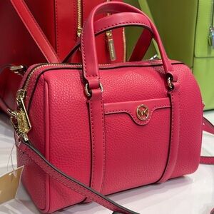 Michael Kors Travel Small Duffle Leather Crossbody Satchel Electric Pink
NWT